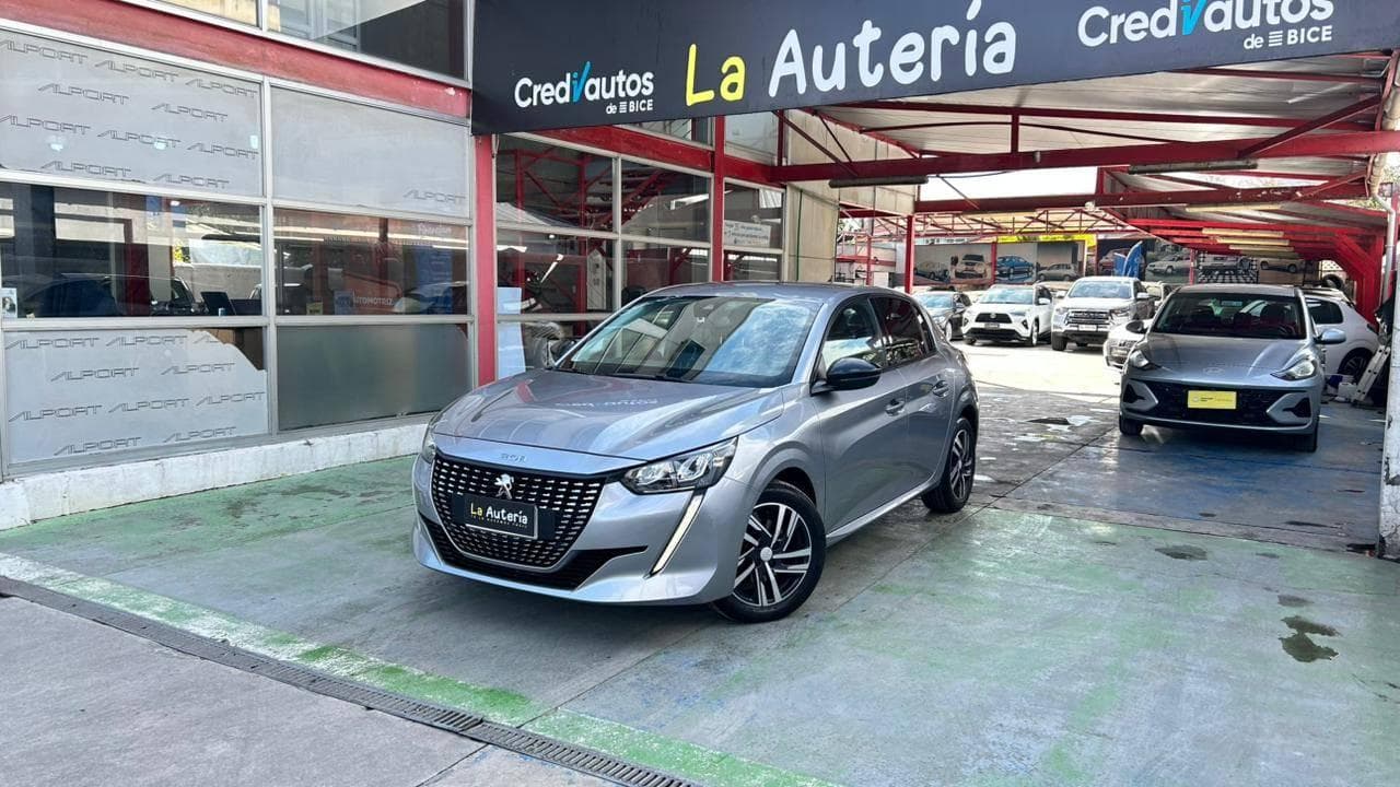 Peugeot 208