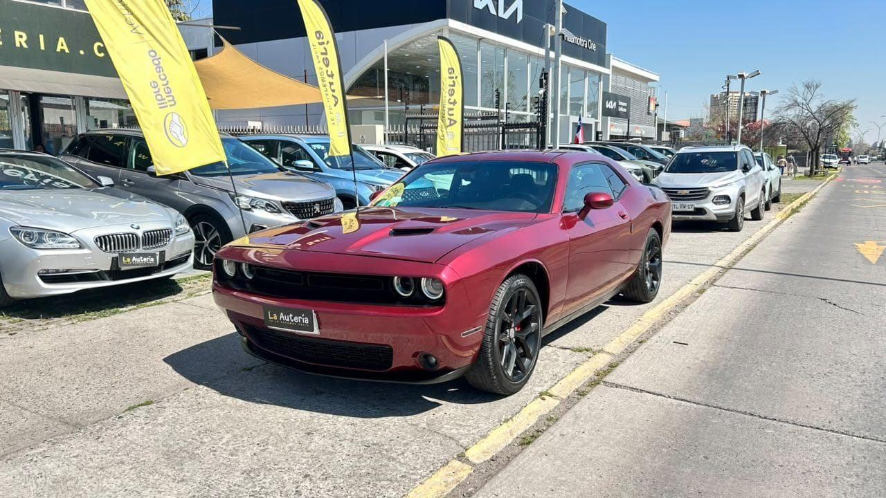 Dodge CHALLENGER