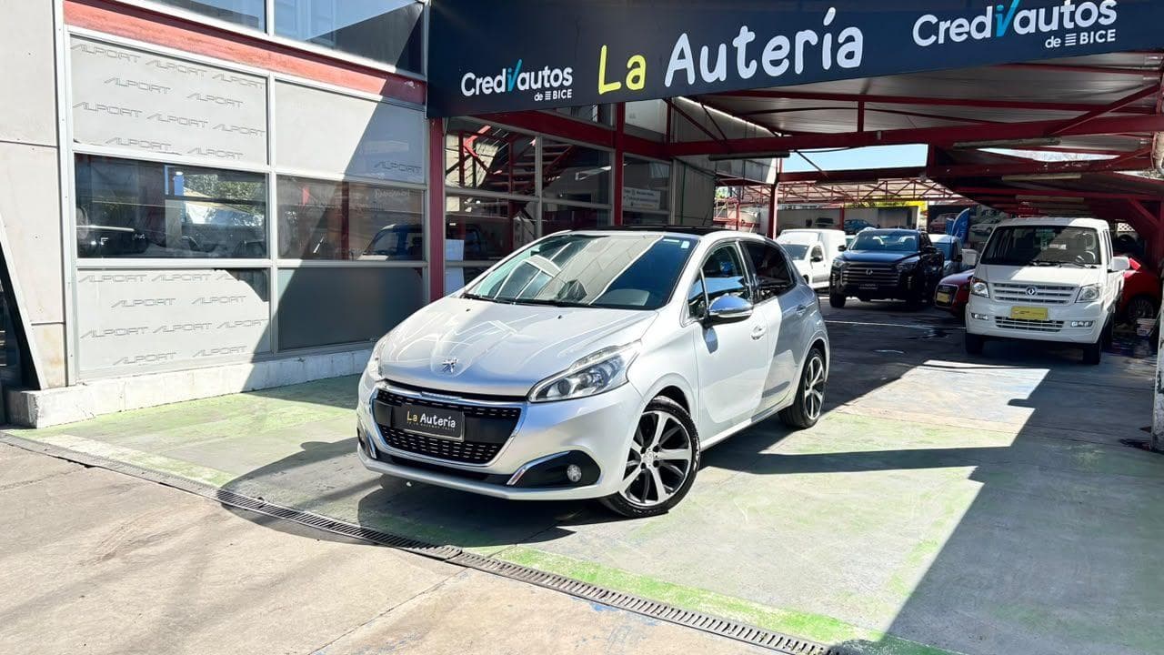 Peugeot 208