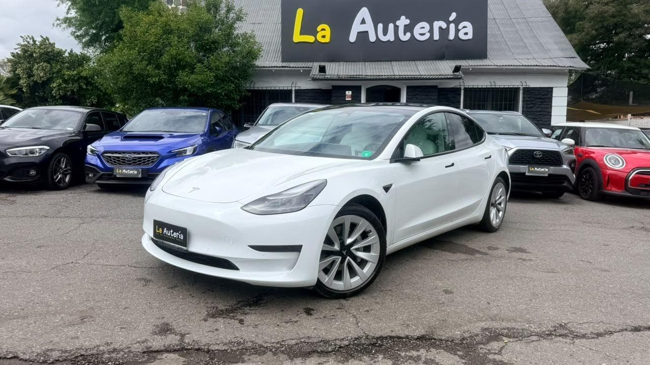 Tesla 3